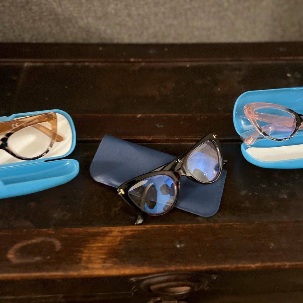 Stylish Cat-Eye Glasses (Readers +150) Trio with Cases